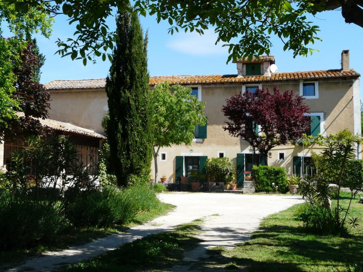 Mas Le Pont Des Aubes Bed and Breakfast LʼIsle-sur-la-Sorgue Buitenkant foto