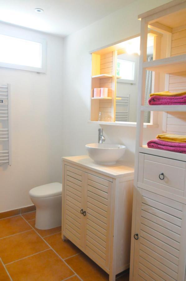 Mas Le Pont Des Aubes Bed and Breakfast LʼIsle-sur-la-Sorgue Buitenkant foto