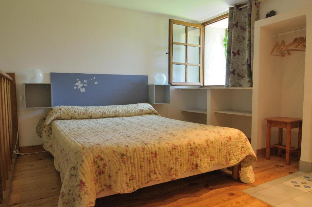 Mas Le Pont Des Aubes Bed and Breakfast LʼIsle-sur-la-Sorgue Buitenkant foto